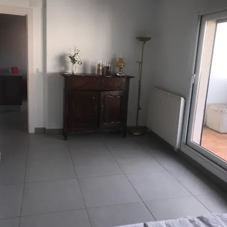 Port Nivelle Ibaian Lägenhet *