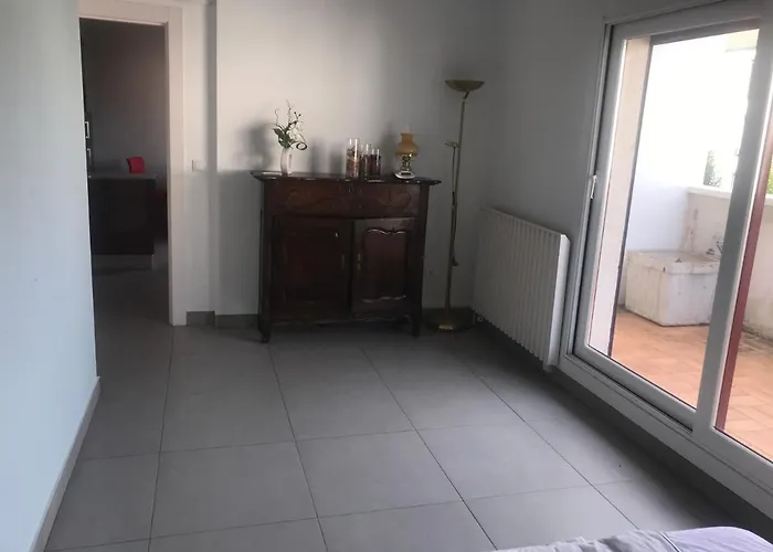 Port Nivelle Ibaian דירה *